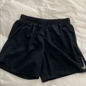 Men’s running shorts
